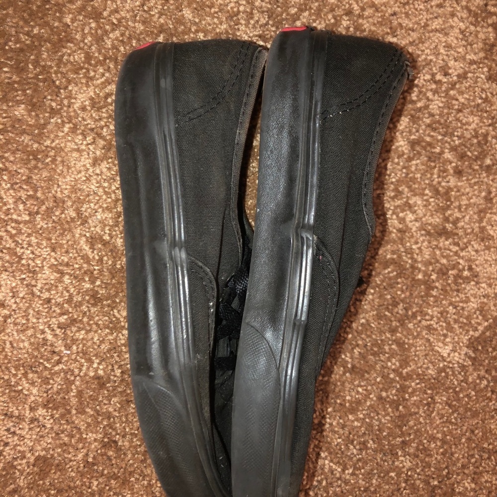 Vans - Picture 4 of 5